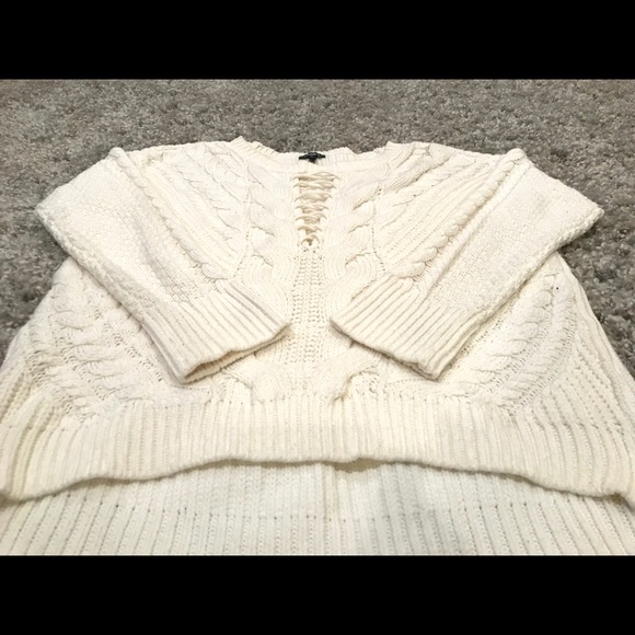 Oversized Knit Sweater - Picture 3 of 4